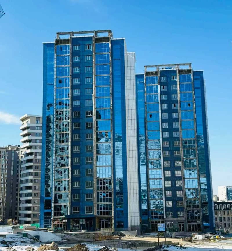 IVY Residence under construction in winter